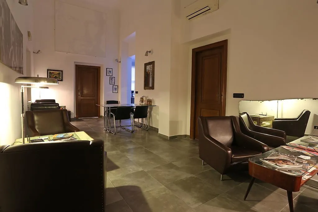 ** Guest house Mr Frills Hotel Rome Italy