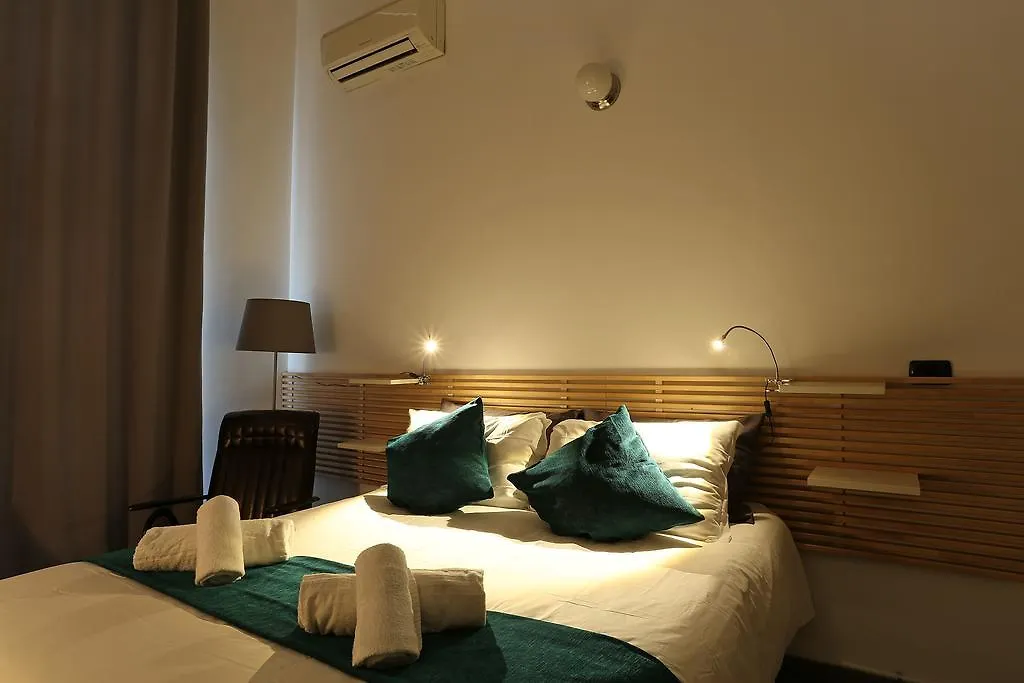Mr Frills Hotel Rome 2*,  Italy