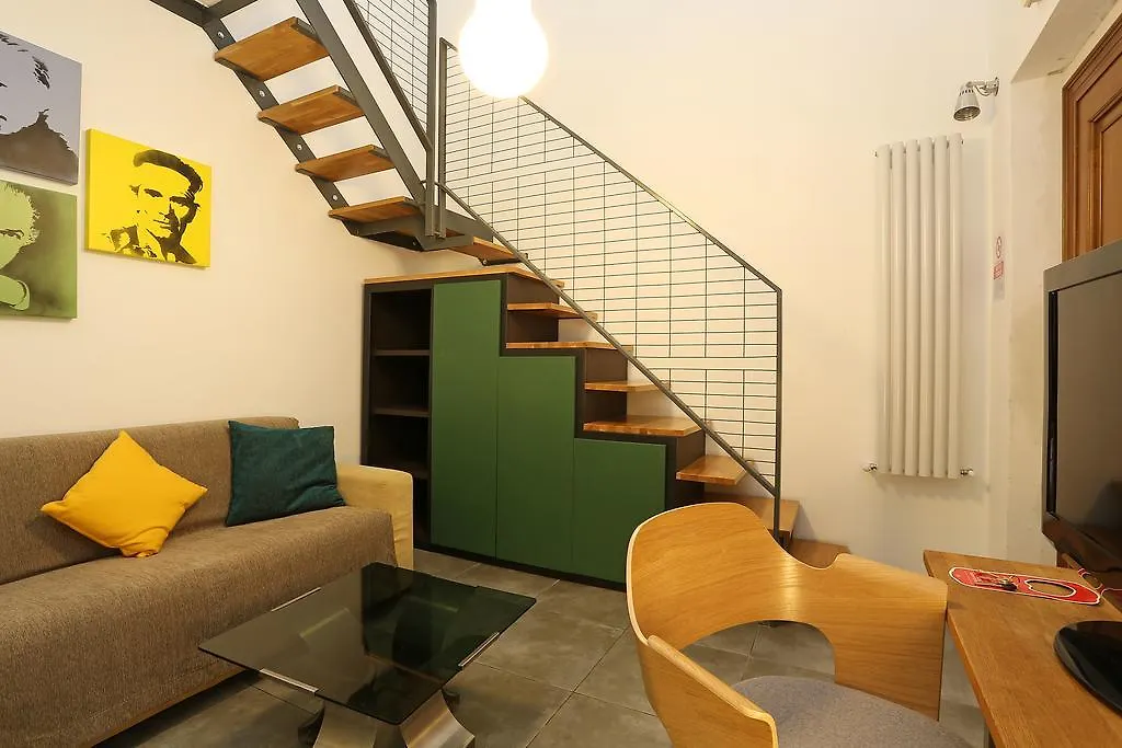Mr Frills Hotel Rome Guest house